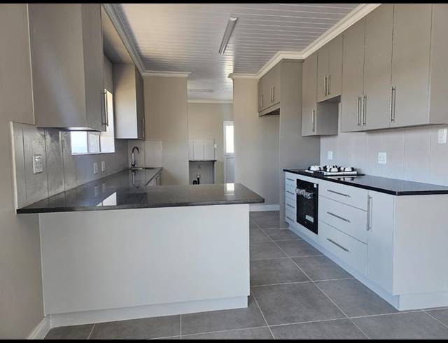 3 BEDROOM HOUSE FOR SALE IN SEEMEEU PARK